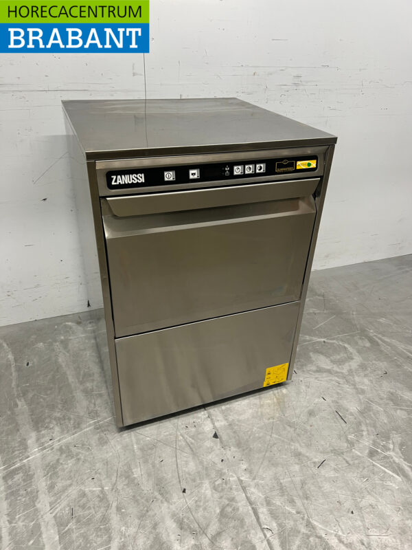 Lave-vaisselle Zanussi Zucai en acier inoxydable Chargement frontal 400V Restauration – Image 3
