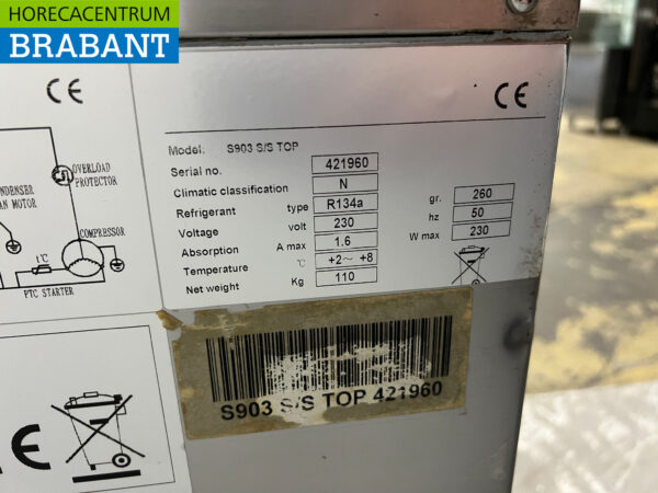 Établi réfrigéré Maxxfrost en acier inoxydable 3 portes 137 cm 230V Horeca – Image 5