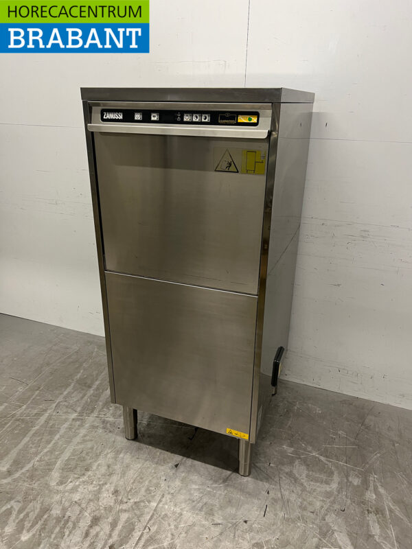Lave-vaisselle Zanussi en acier inoxydable avec pompe de vidange 400V Horeca – Image 2