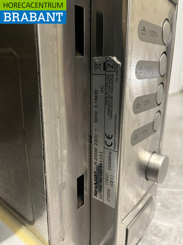Micro-ondes Sharp en acier inoxydable 2100 watts 230V Horeca – Image 7