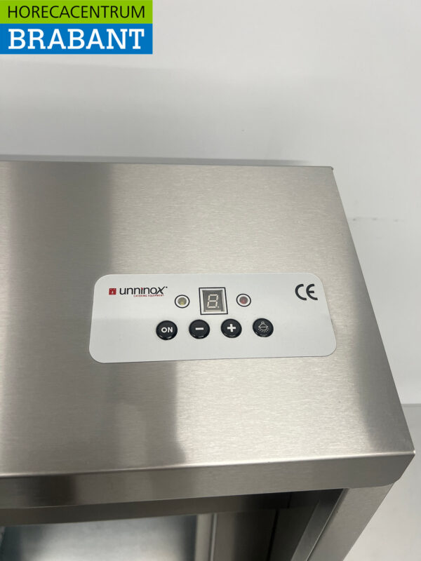 Hotte aspirante en acier inoxydable Moteur de la hotte 1500 kuub Premium-line Modèle incliné 120 cm 230V Horeca – Image 6