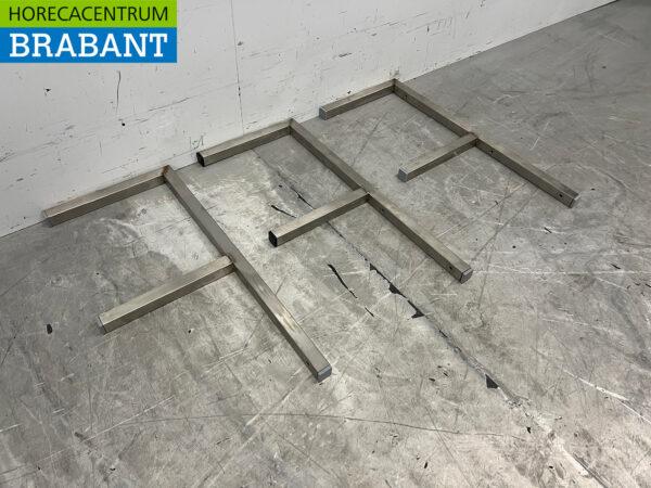 Supports muraux en acier inoxydable T.B.V. double étagère murale Horeca – Image 3