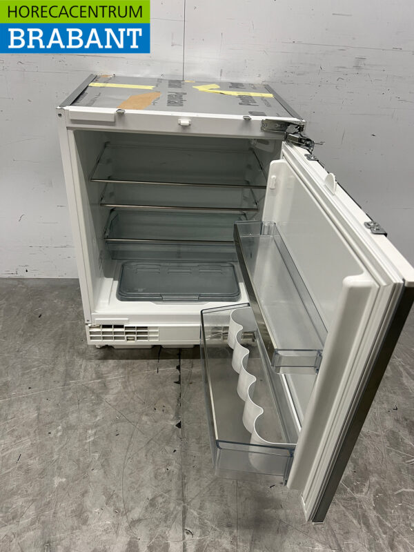 Siemens Réfrigérateur encastrable 139 litres 230V Horeca – Image 4