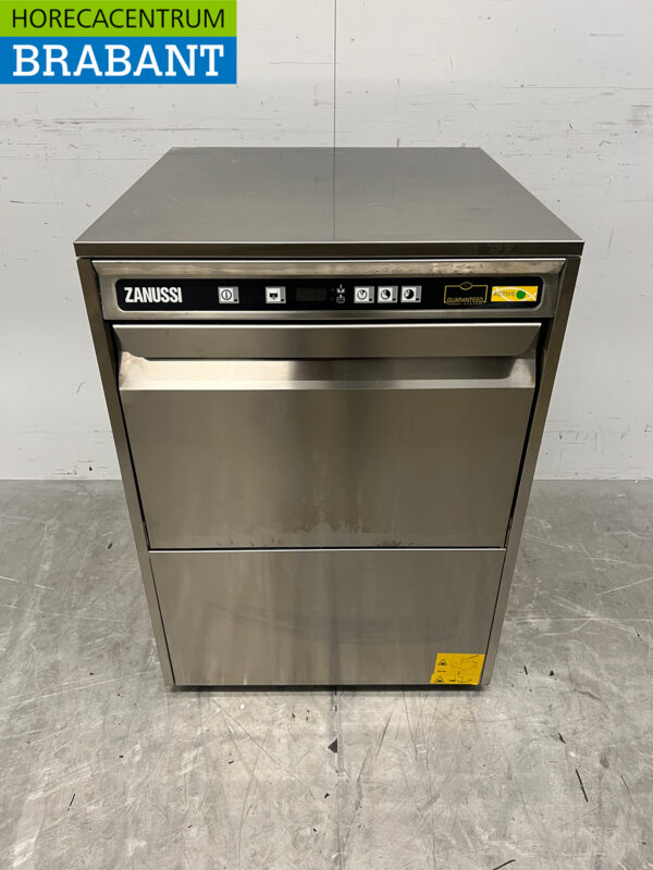 Lave-vaisselle Zanussi Zucai en acier inoxydable 400V Restauration