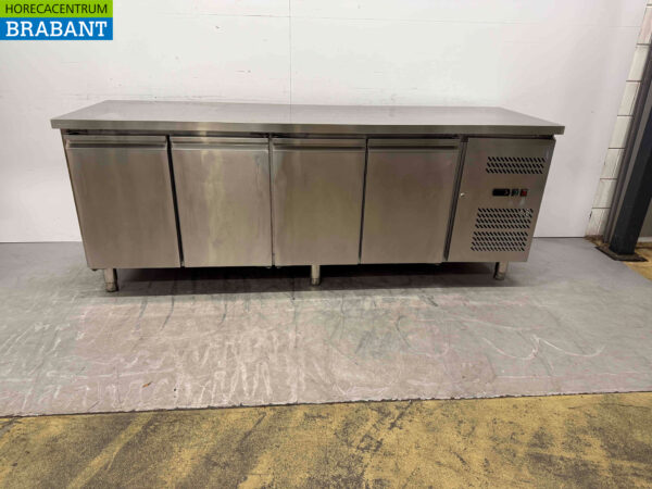 Établi réfrigéré en acier inoxydable 4 portes 223 cm 230V Horeca