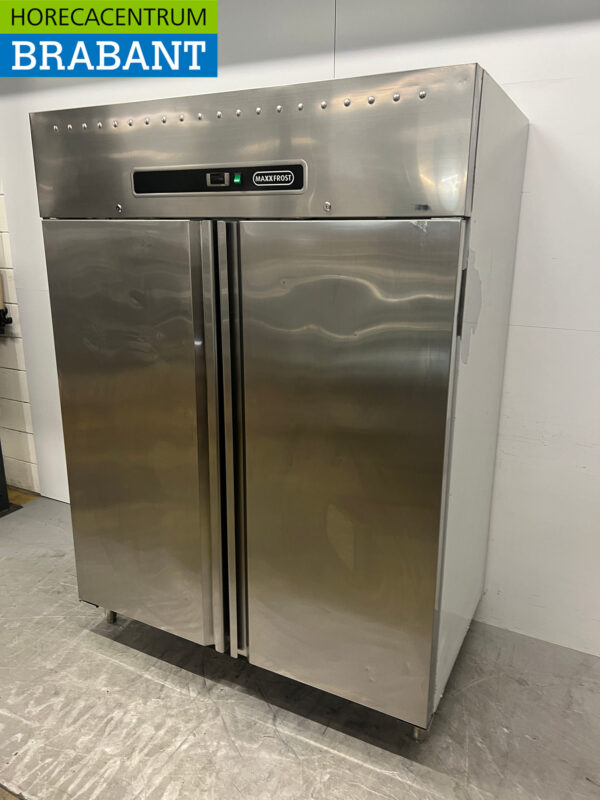 Réfrigérateur Maxxfrost double porte en acier inoxydable 1300 litres 230V Horeca – Image 3