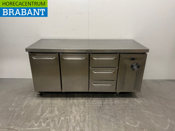 Établi réfrigéré mobile Gram en acier inoxydable 2 portes et 3 tiroirs 172,5 cm 230V Horeca