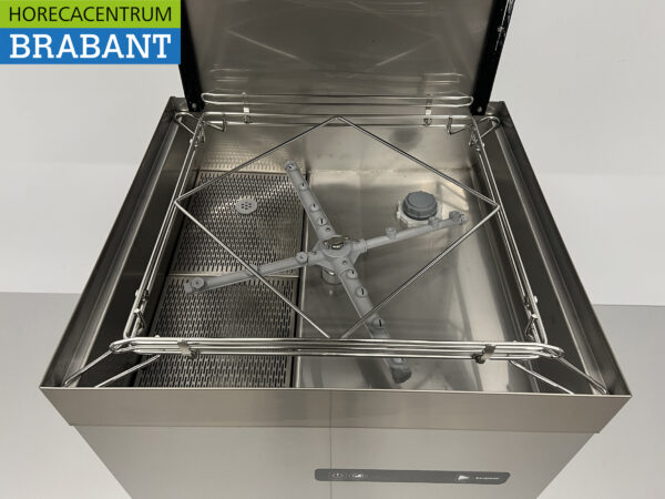 Lave-vaisselle intégrable Adler EVO en acier inoxydable avec pompe de vidange et adoucisseur d'eau 400V Horeca – Image 5