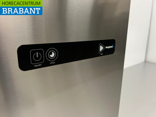 Lave-vaisselle intégrable Adler EVO en acier inoxydable avec pompe de vidange et adoucisseur d'eau 400V Horeca – Image 7
