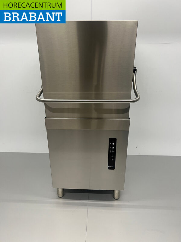 Lave-vaisselle intégrable Adler ECO en acier inoxydable avec pompe de vidange et adoucisseur d'eau 400V Horeca