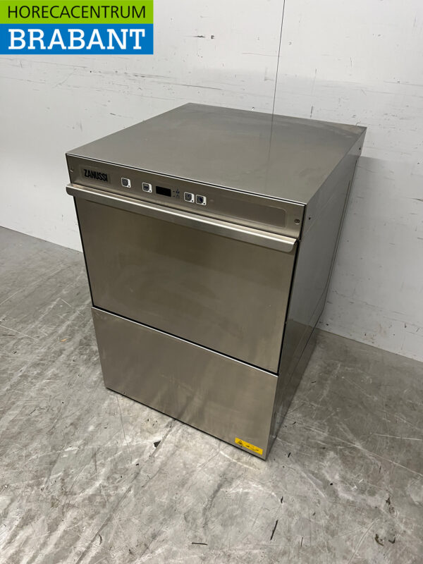 Lave-vaisselle Zanussi NUC3 en acier inoxydable 400V Horeca – Image 2