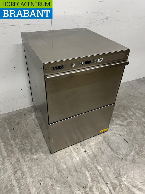 Lave-vaisselle Zanussi NUC3 en acier inoxydable 400V Horeca – Image 3
