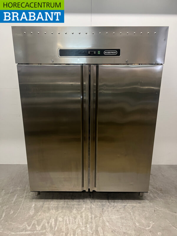 Réfrigérateur Maxxfrost double porte en acier inoxydable 1300 litres 230V Horeca