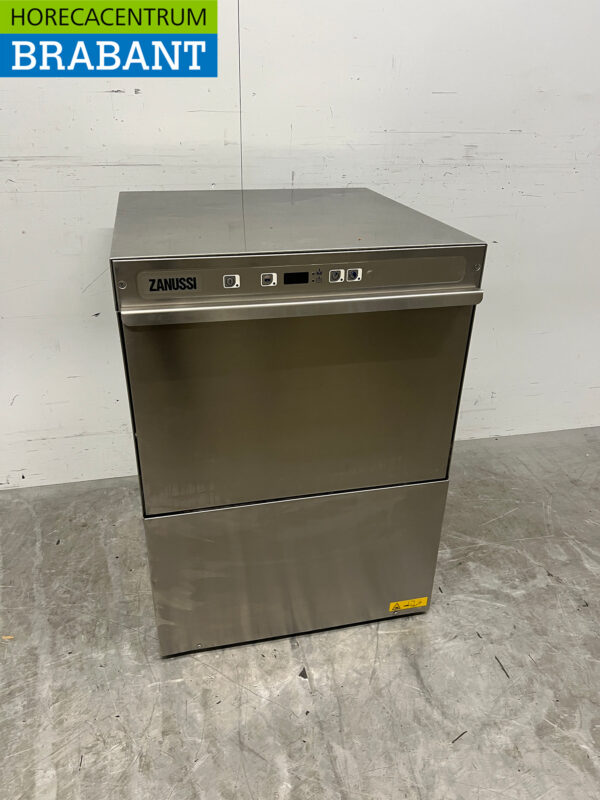 Lave-vaisselle Zanussi NUC3 en acier inoxydable 400V Restauration – Image 3