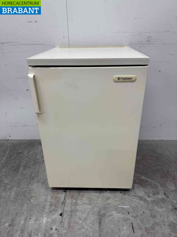 Frigidaire réfrigérateur congélateur 155 litres 230V Horeca