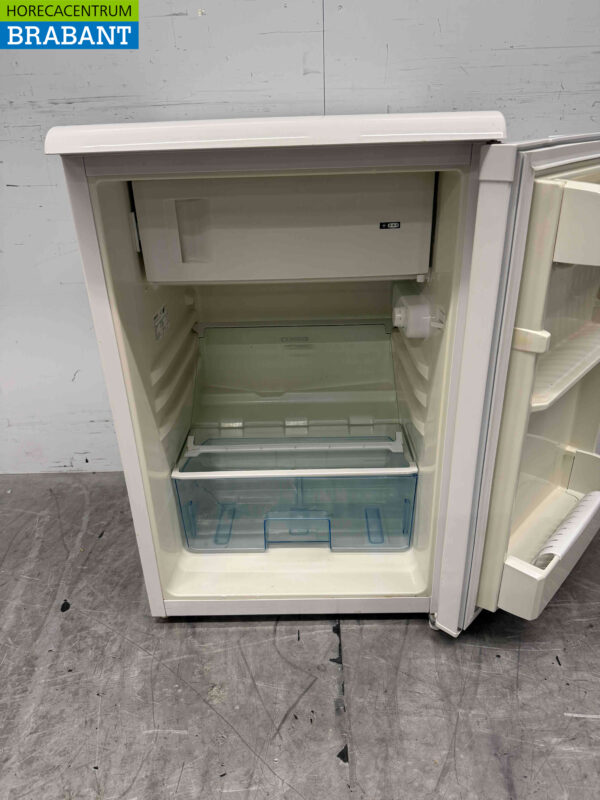 Beko réfrigérateur congélateur 155 litres 230V Horeca – Image 4