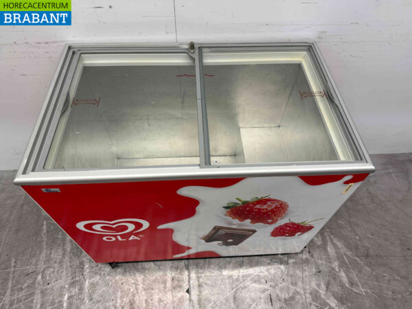 Esta Wheeled Freezer Congélateur de magasin 261 litres 230V Horeca – Image 5