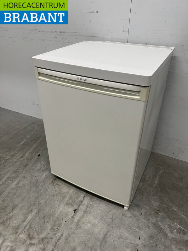 Bosch Réfrigérateur de table avec compartiment congélateur 137 litres 230V Horeca – Image 2