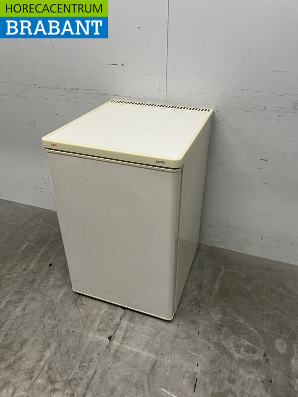 AEG Réfrigérateur de table avec congélateur 146 litres 230V Horeca – Image 2