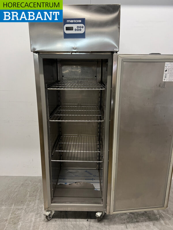 Metos en acier inoxydable Congélateur à une porte 617 litres 230V Horeca – Image 4