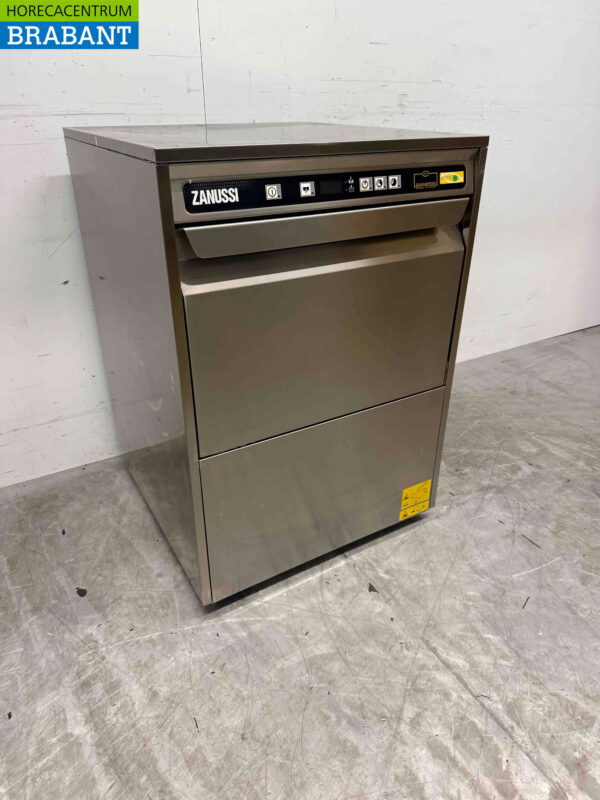 Lave-vaisselle Zanussi ZUCAI en acier inoxydable 230V Horeca – Image 3