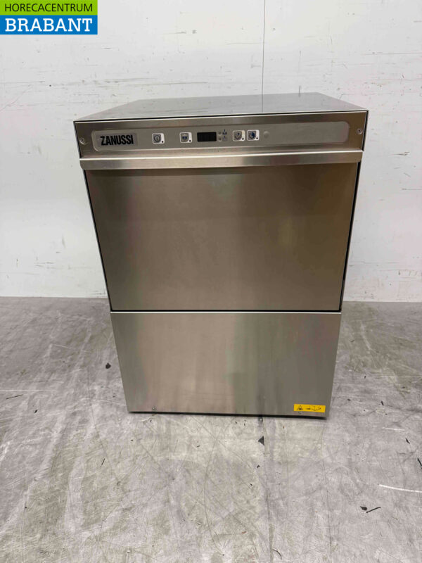Lave-vaisselle Zanussi NUC3 en acier inoxydable avec pompe de vidange 230V Restauration