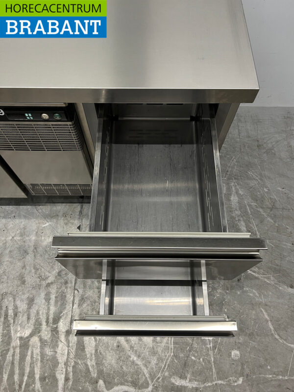 Établi réfrigéré Zanussi en acier inoxydable 1 porte et 2 tiroirs 127,5 cm 230V Horeca – Image 5