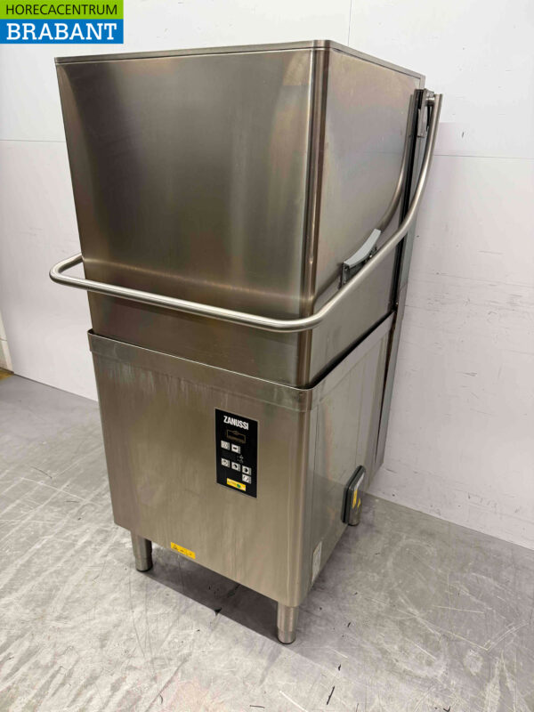 Lave-vaisselle coulissant Zanussi ZHTAI en acier inoxydable 400V Restauration – Image 3