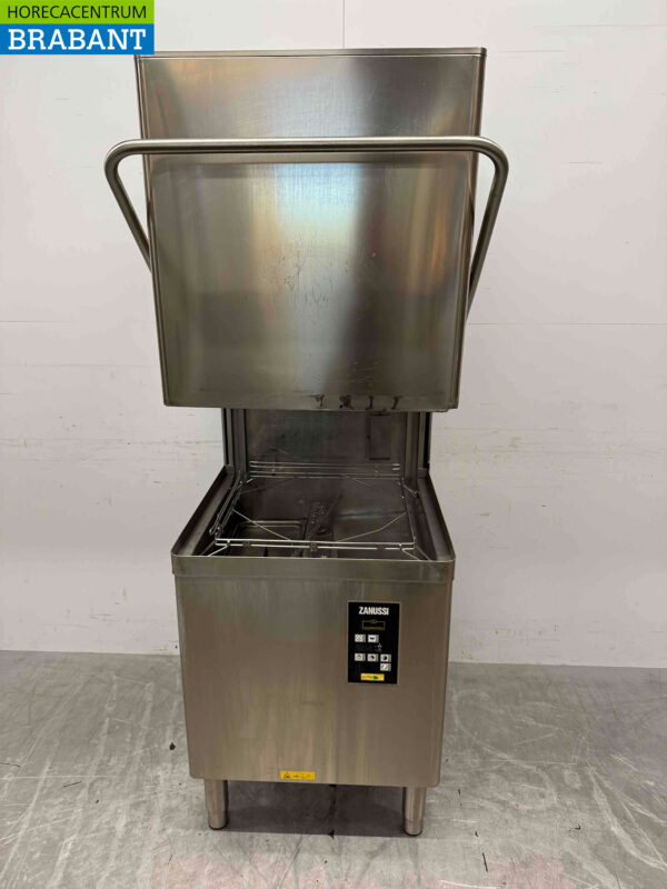 Lave-vaisselle coulissant Zanussi ZHTAI en acier inoxydable 400V Restauration – Image 4