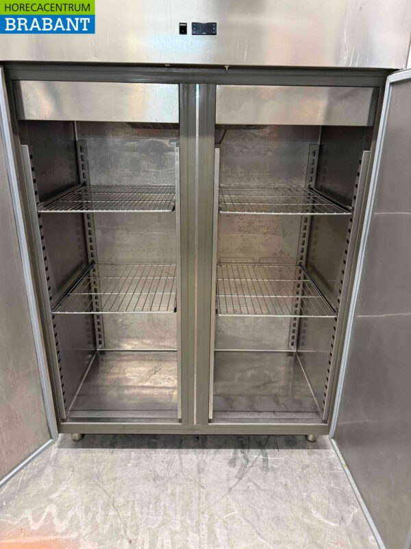 Congélateur double porte Rubbens en acier inoxydable 1400 litres 230V Horeca (kopie) – Image 4
