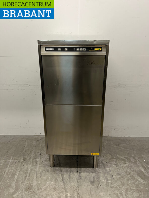 Acier inoxydable Zanussi LU7ADP Lave-vaisselle Lave-outils 400V Horeca