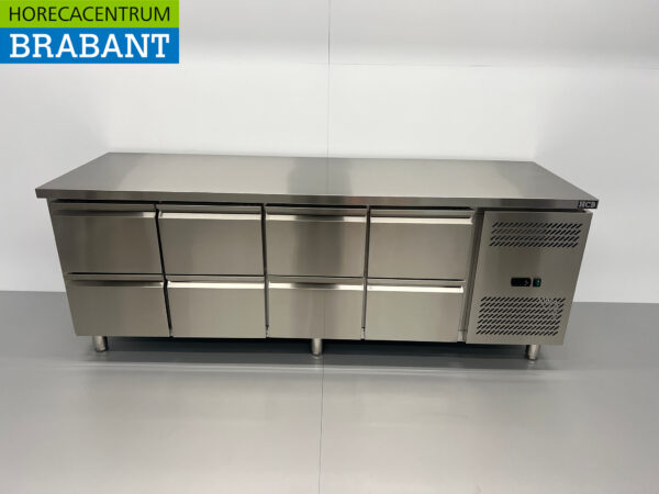 Acier inoxydable HCB Établi réfrigéré 8 tiroirs 223 cm 230V Horeca