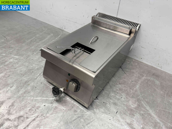 Friteuse à encastrer Zanussi en acier inoxydable 12 litres 400V Horeca – Image 4