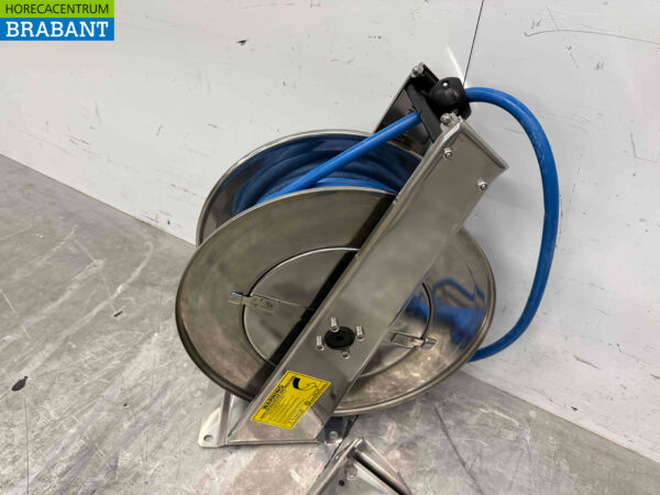 Enrouleur de tuyau en acier inoxydable avec tuyau de 10 mètres et pistolet de nettoyage Horeca – Image 4