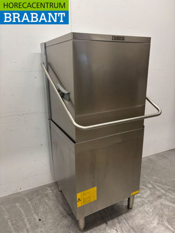 Lave-vaisselle coulissant Zanussi ZHT8 en acier inoxydable 400V Restauration – Image 3