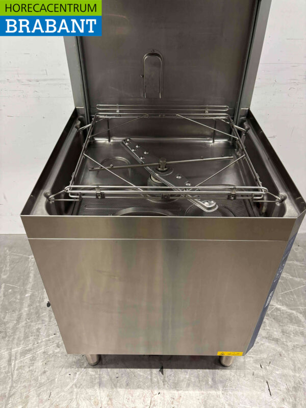 Lave-vaisselle coulissant Zanussi HHT8 en acier inoxydable 400V Restauration – Image 4