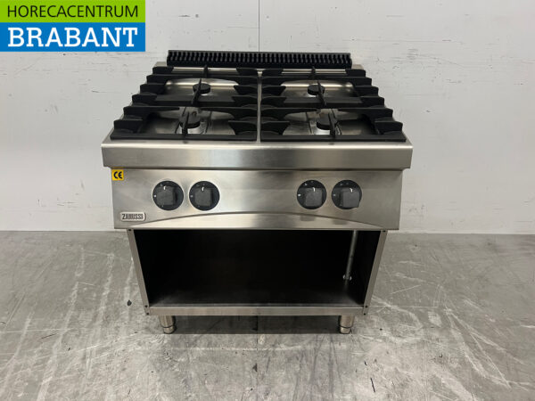 Acier inoxydable Zanussi Cuisinière 4 feux Gaz naturel Horeca