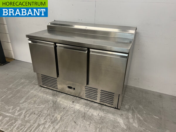 Etabli réfrigéré Amitek Saladette en acier inoxydable 8 x 1/6 GN 230V Horeca – Image 2