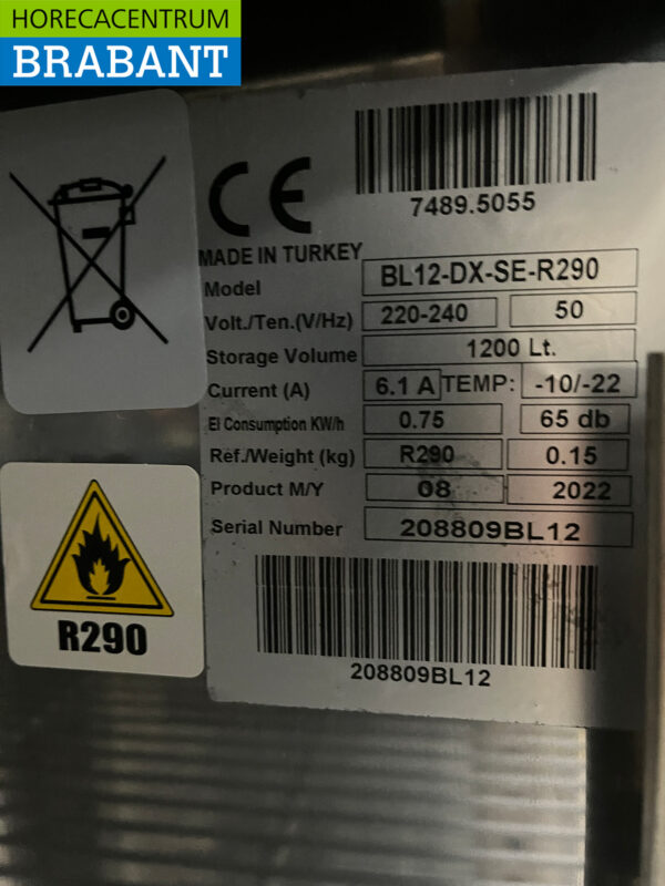 Combisteel en acier inoxydable Congélateur double porte 1200 litres 230V Horeca – Image 5