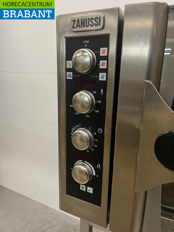 Four mixte Zanussi en acier inoxydable 6 x 1/1 GN avec support 400V Horeca – Image 6