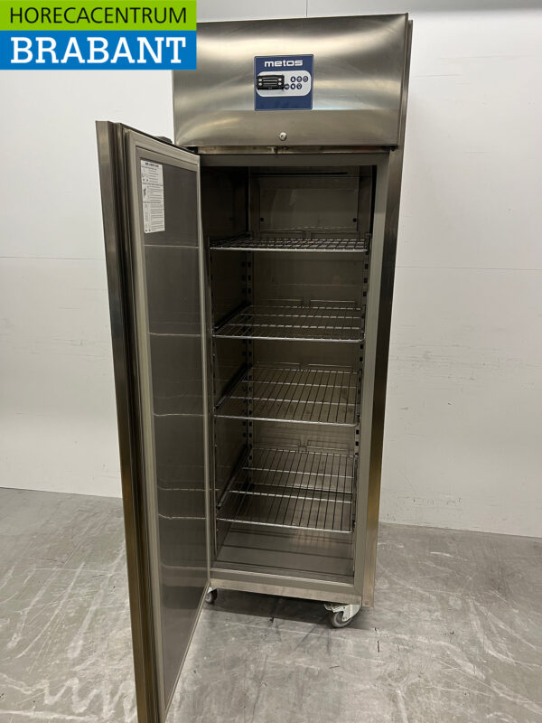 Réfrigérateur Metos en acier inoxydable 700 litres 230V Horeca – Image 4