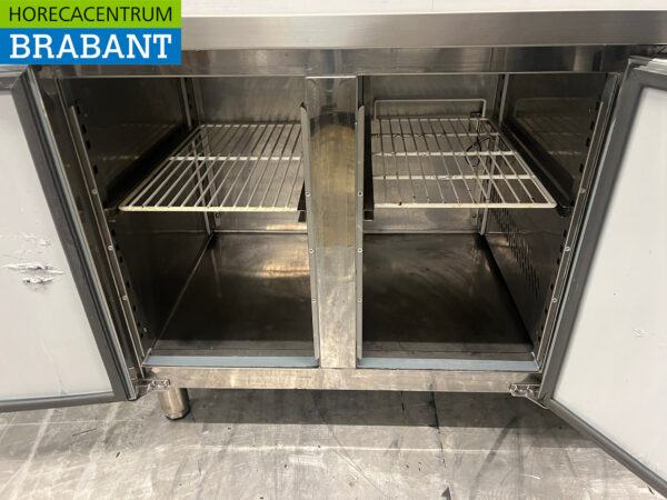Établi réfrigéré Maxxfrost en acier inoxydable 2 portes 138 cm 230V Horeca – Image 4