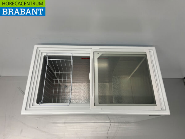 HCB Freezer Congélateur de magasin avec couvercles coulissants en verre 197 litres 230V Horeca – Image 5