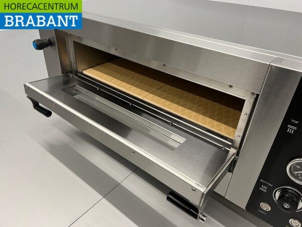 Four tunnel Moretti TT96E en acier inoxydable Four à bande Four à pizza à convoyeur 400V Bj. 2022 Catering (kopie) – Image 8