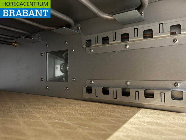 Four tunnel Moretti TT96E en acier inoxydable Four à bande Four à pizza à convoyeur 400V Bj. 2022 Catering (kopie) – Image 9