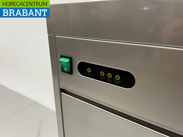 HCB RVS Machine à glace pilée Glace pilée 85 kg par jour 230V Horeca – Image 4
