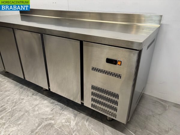 Établi réfrigéré Asber en acier inoxydable 4 portes 223 cm 230V Horeca – Image 2