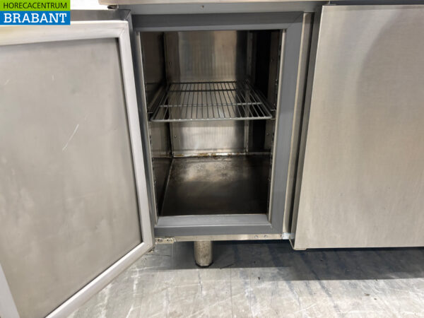 Établi réfrigéré Asber en acier inoxydable 4 portes 223 cm 230V Horeca – Image 4