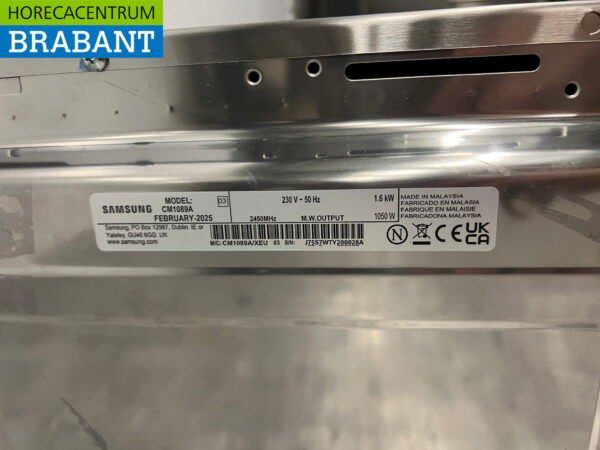 Micro-ondes Samsung en acier inoxydable 1050 Watt 230V Horeca – Image 5