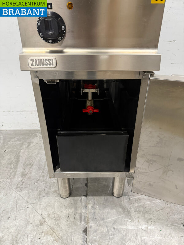 Friteuse Zanussi en acier inoxydable 12 litres 400V Horeca – Image 5